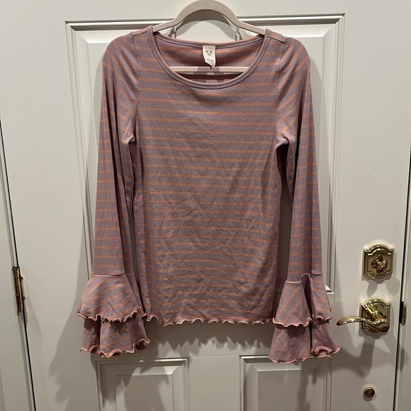 We the free by free people - Picture 1 of 4